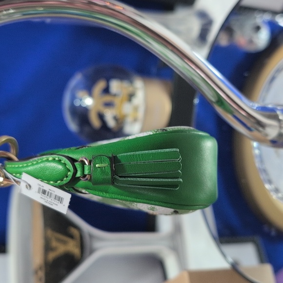 Coach Mini Carmen Bag Charm Keyring With Kelly Green Floral Print -NEW! - Picture 6 of 11